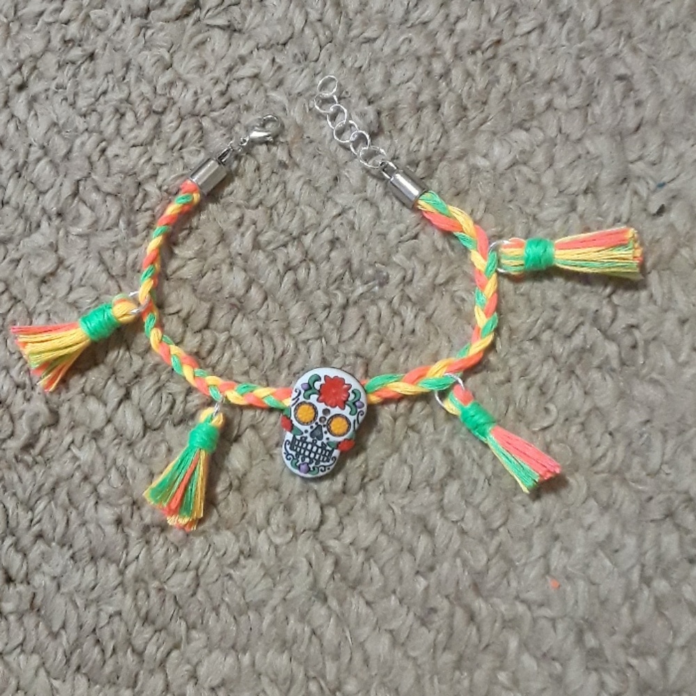 skull & tassel anklet